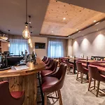 Lai Lifestyle Hotel 3*